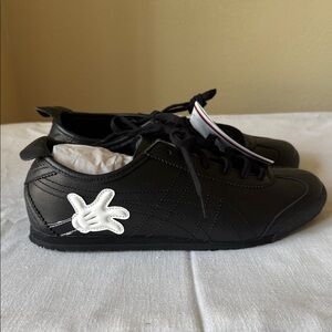 Disney x Tigre Black Mickey Sneakers